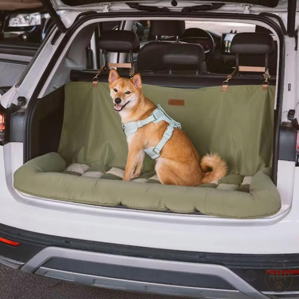 Tapis de Siège Auto pour Chien – Matelas de Voiture Confortable et Sécurisé – Protection Siège + Coussin Antidérapant Déhoussable